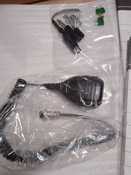 Продам ic - 7300