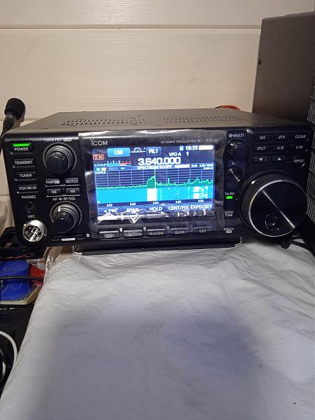 Продам ic - 7300