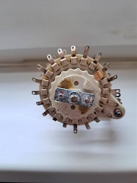 Продам Комплнктующие