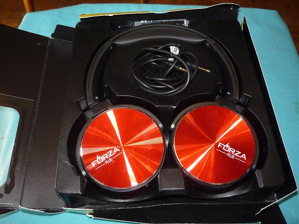 Продам Наушники "Форза плюс" новые