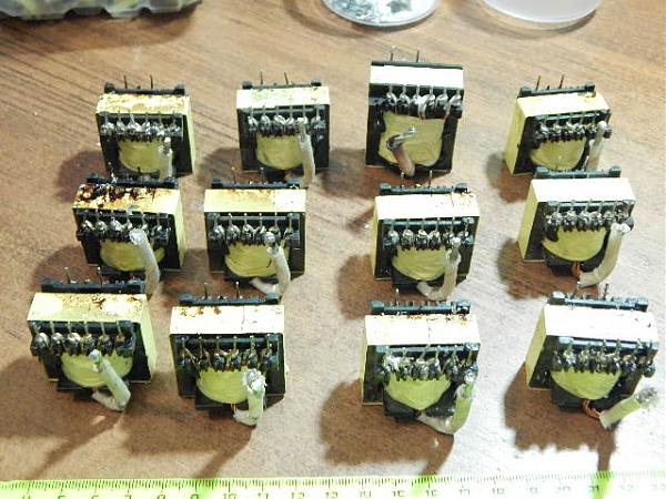 Продам Трансформаторы мини (12 шт)