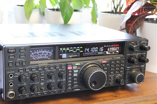 Продам Yaesu FT-2000