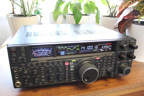 Продам Yaesu FT-2000