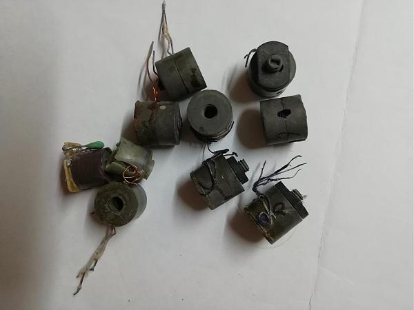 Продам конденсаторы, варикапы