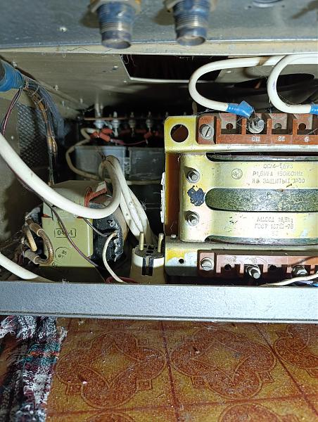 Продам Усилитель мощности