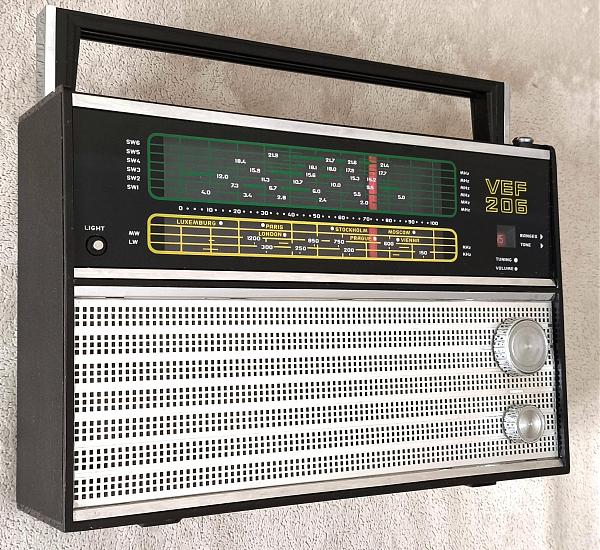 Продам Радиоприемники ВЭФ 206