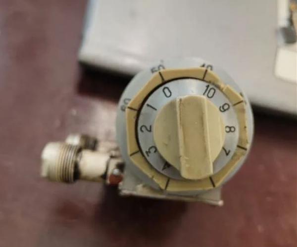 Продам аттенюатор ступенчатый шаг 1 дб