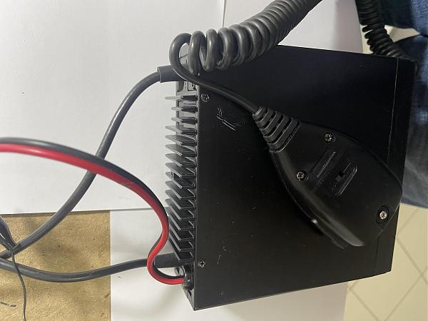 Продам Yaesu FT-4700