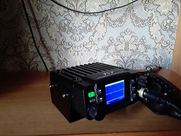 Продам радиостанция TYT TH-8600 два диапазона