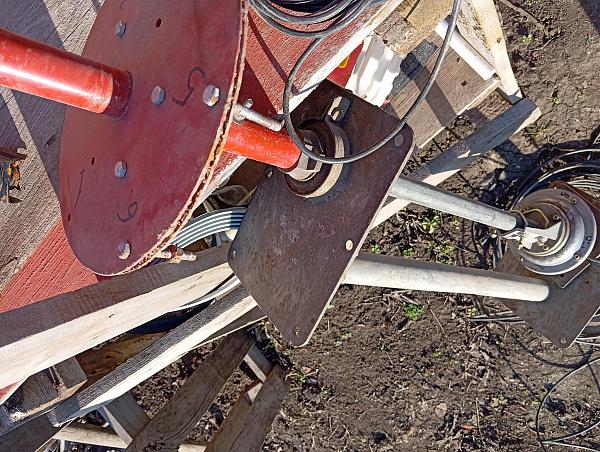 Продам Неполный комплект антенны RR-33