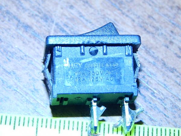 Продам Выключатели мини