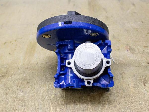 Продам Поворотное устройство для мини антенн