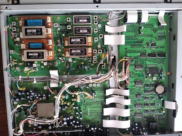 Продам Тансивер FT 1000MARKV FIELD