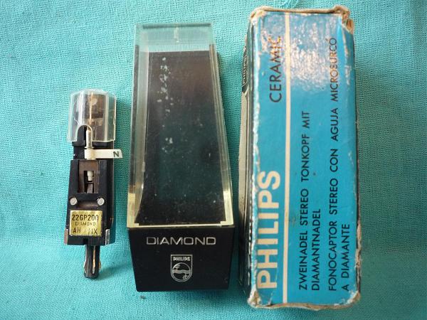 Продам Редкие стереопьезоголовки "Dual" и "Филипс" новые