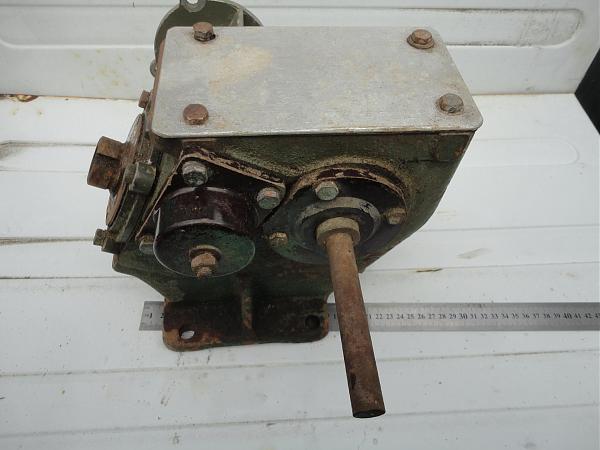 Продам Редуктор червячный