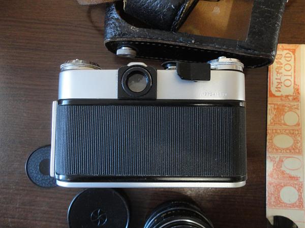 Продам Фотоаппарат Зенит- Е