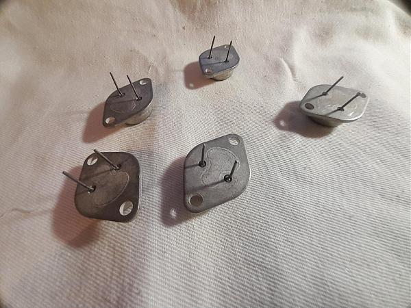 Продам Транзисторы КТ730А