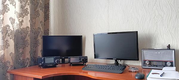 Продам yaesu ft710