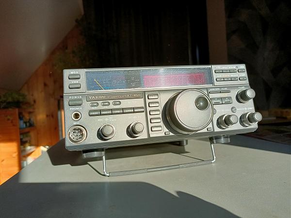 Продам Трансивер FT-850