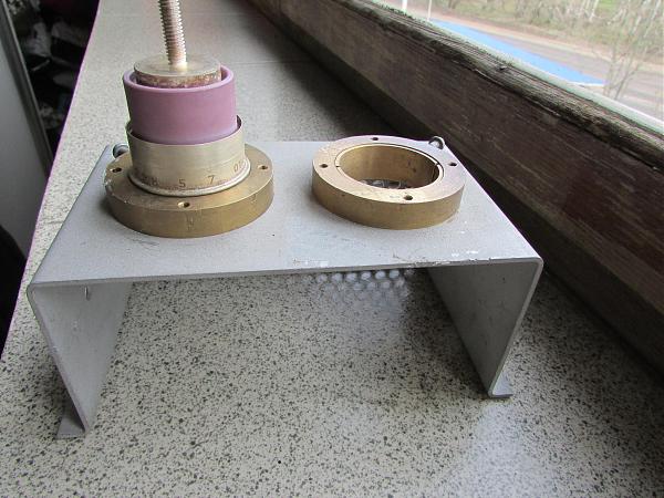 Продам блочек для 2х ги 7б