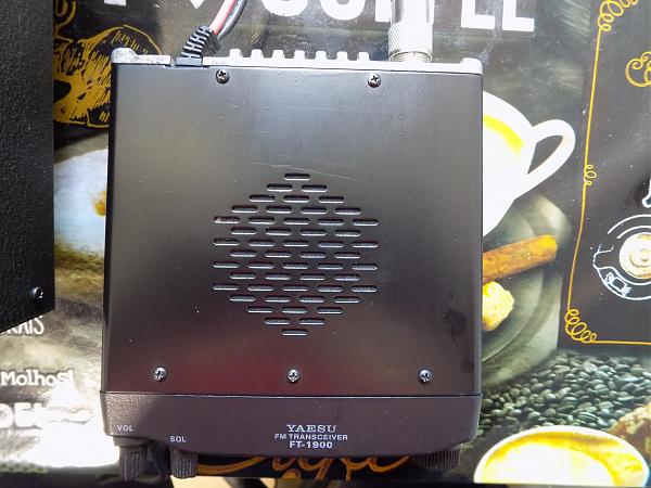 Продам Yaesu ft - 1900