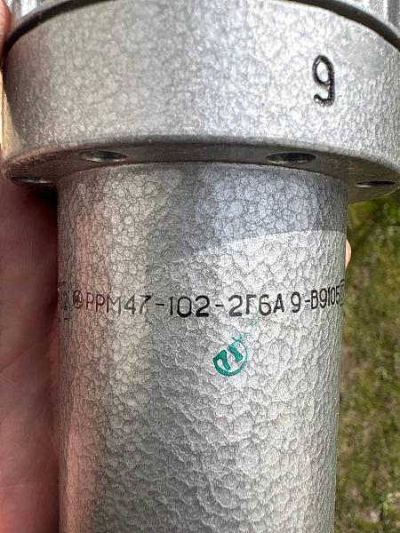 Продам Новые разъемы (з/у + этикетка)