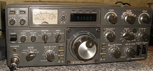 Продам Kenwood TS-830