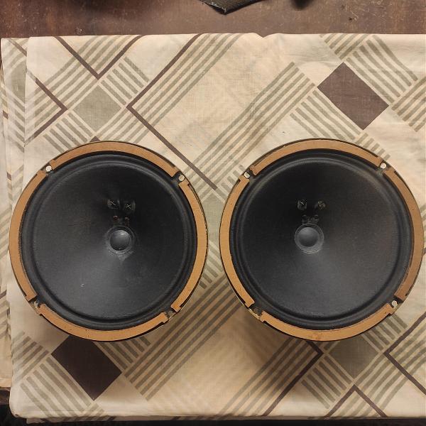 Продам Радиоприемники, радиолы, магнитолы прошлого века