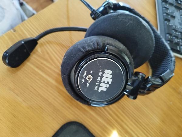 Продам Подам трансивер FT-991A + всё остальное к нему