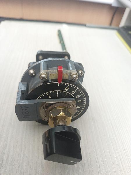 Продам Верньер 124 вращательно-выдвижной