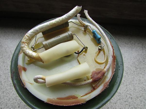 Продам высоковольтный конденсато 22 мкФ 6 кВ