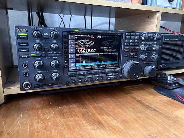 Продам ic-7800