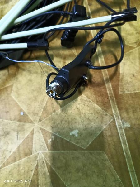 Продам icom ah-710