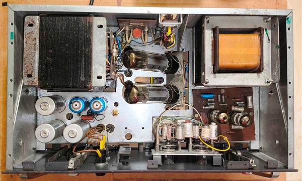 Продам EAG EA 057 усилитель НЧ