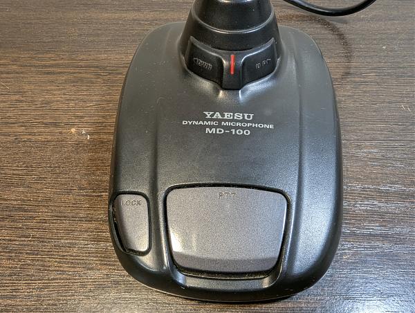 Продам Настольный микрофон Yaesu MD-100A8x