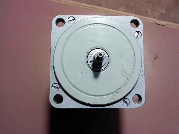 Продам Элекродвигатель Дат 42271