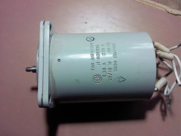 Продам Элекродвигатель Дат 42271