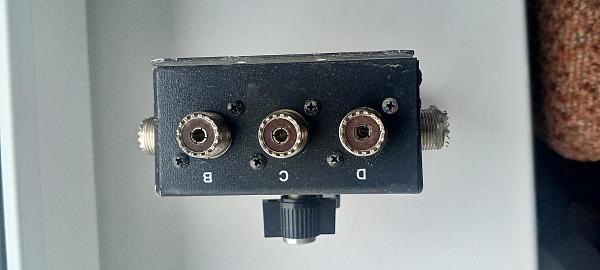 Продам Антенный комутатор MFJ-1700C