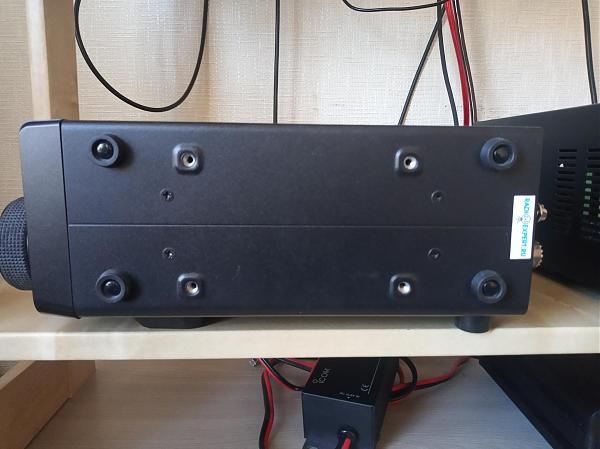 Продам Трансивер IC-7300