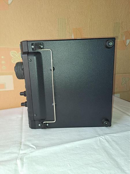 Продам Приемник Icom IC-R75