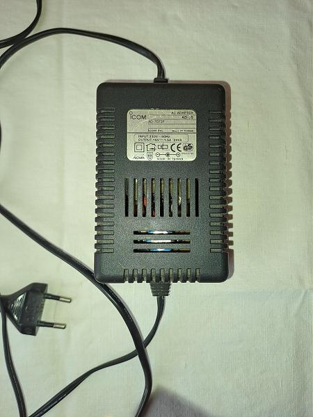 Продам Приемник Icom IC-R75