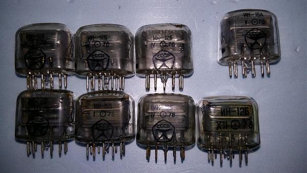 Продам Индикаторные лампы ин 12 б