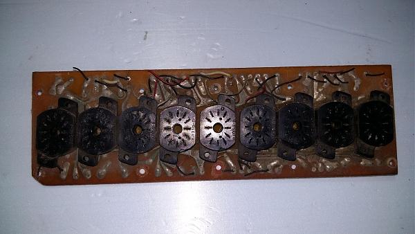 Продам Индикаторные лампы ин 12 б