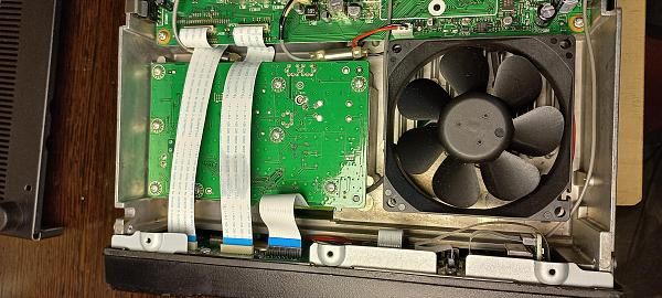 Продам icom 718