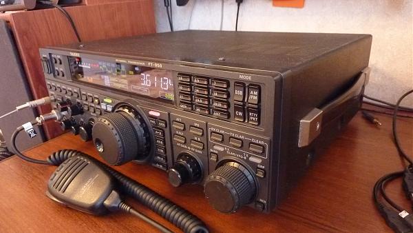 Продам Yaesu FT-950