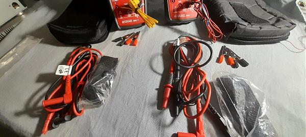 Продам 2 прибора