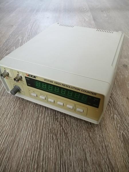 Продам Частотомер VC3165