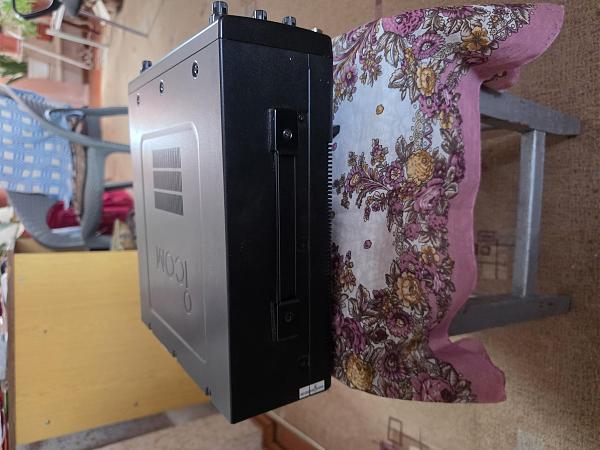 Продам icom7410
