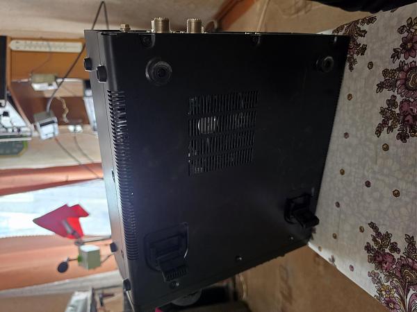 Продам icom7410