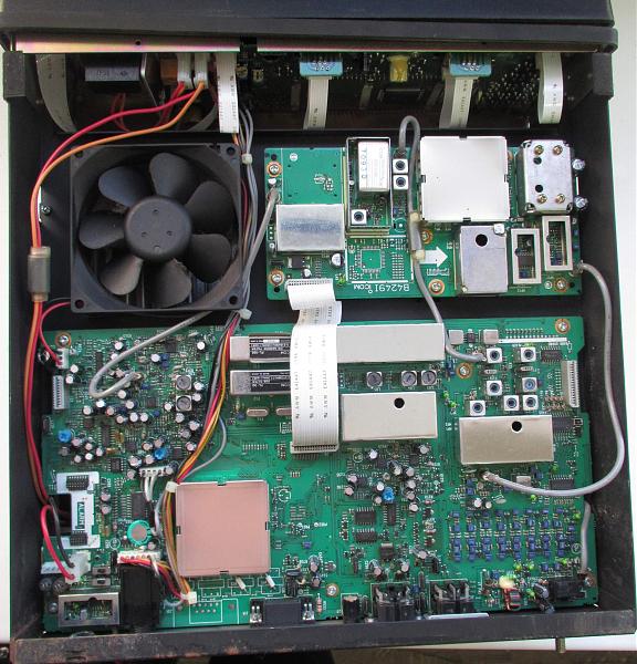 Продам Icom IC-M710